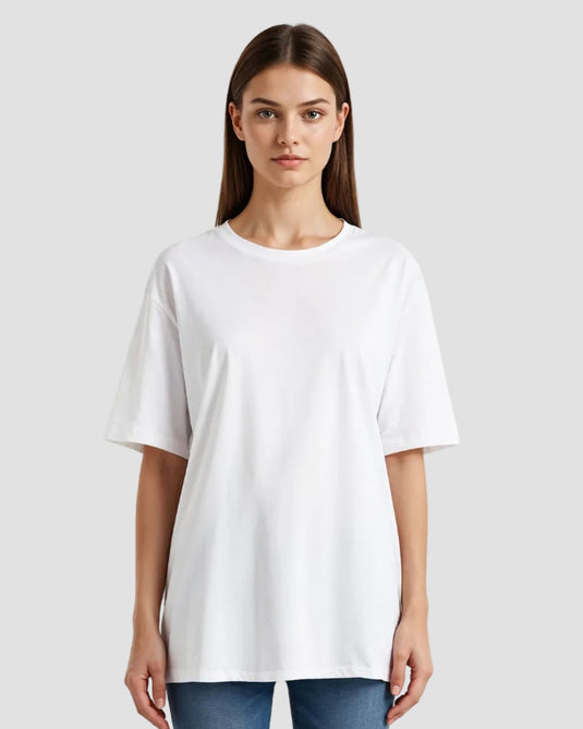A woman wearing an oversized white t-shirt, with a graphic indicating a 'PROMO 3 PCS BUNDLE' for t-shirts.