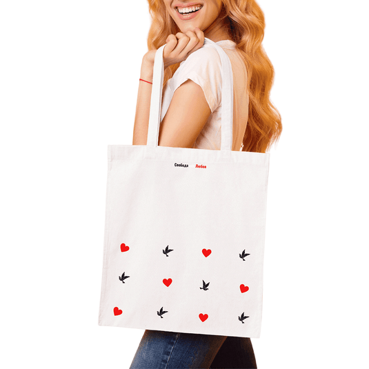 Чанта " Love vs Freedom "